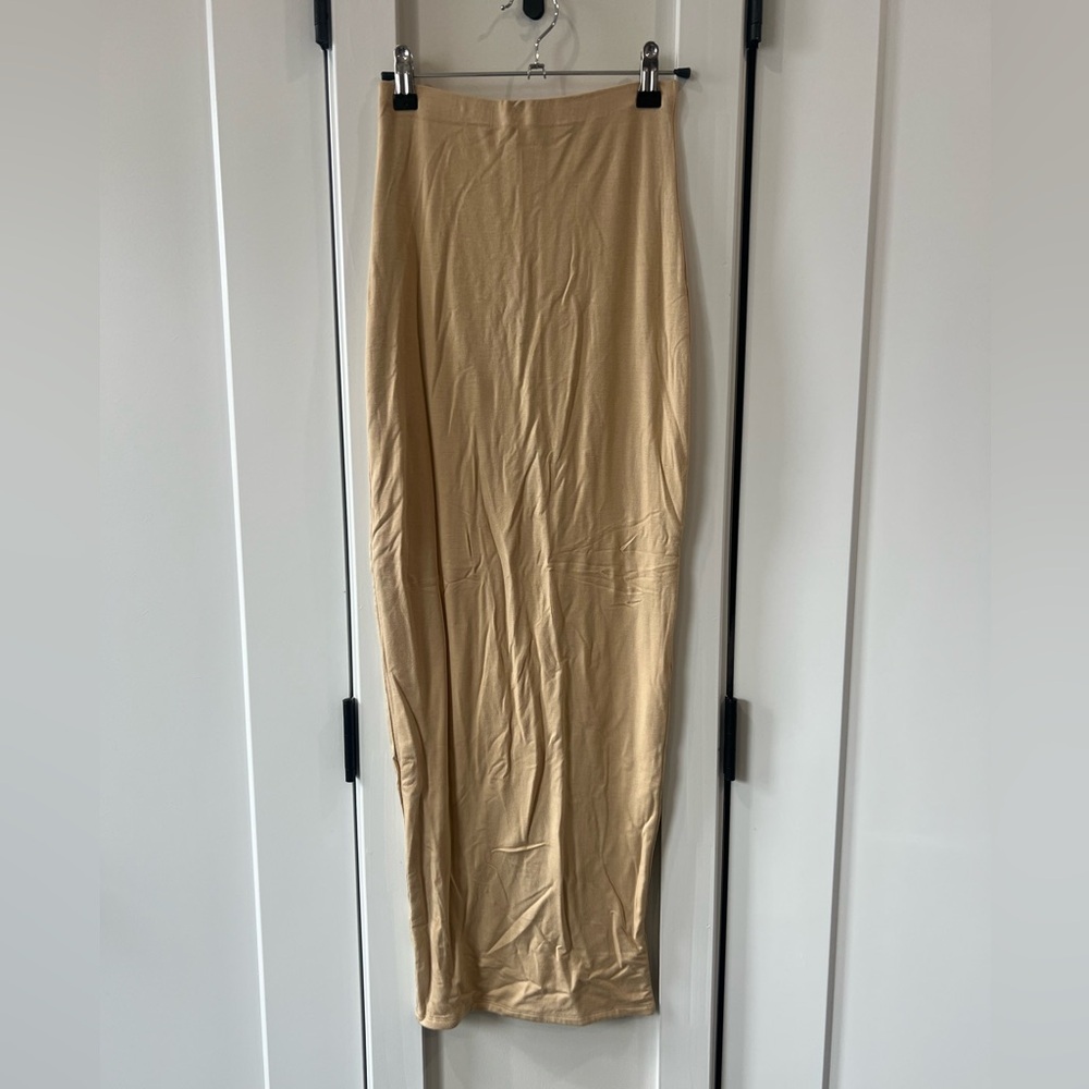 Oh Polly - Elegant Tan Maxi Skirt